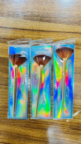 براش مویی مدل بادزنی Fan Brush