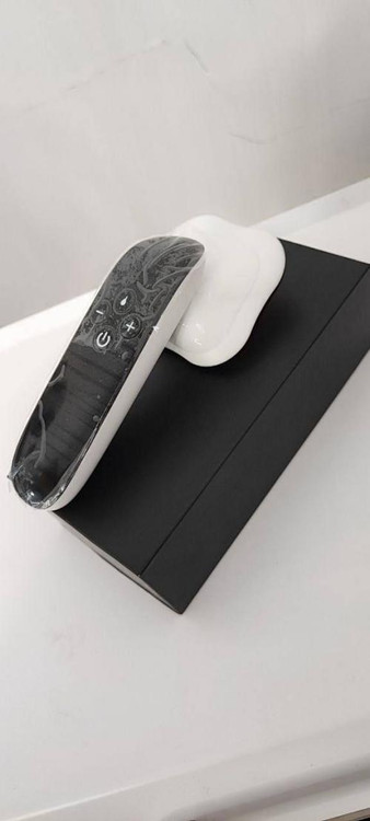 دستگاه ضد سلولیت و لاغری و جوانسازی ۴ کاره